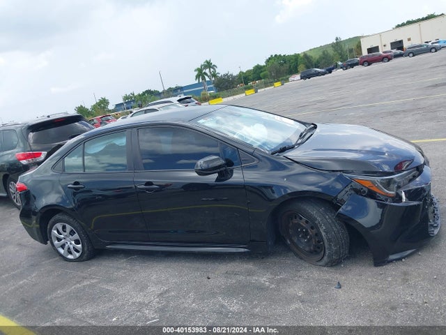 Toyota COROLLA LE 2020 5YFEPRAE2LP056001 Image 13