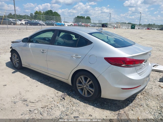 Hyundai ELANTRA SE 2017 5NPD84LF3HH062959 Image 3