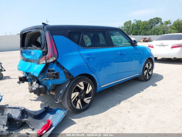 KNDJ53AU9P7207061 KIA Soul Gt-line
