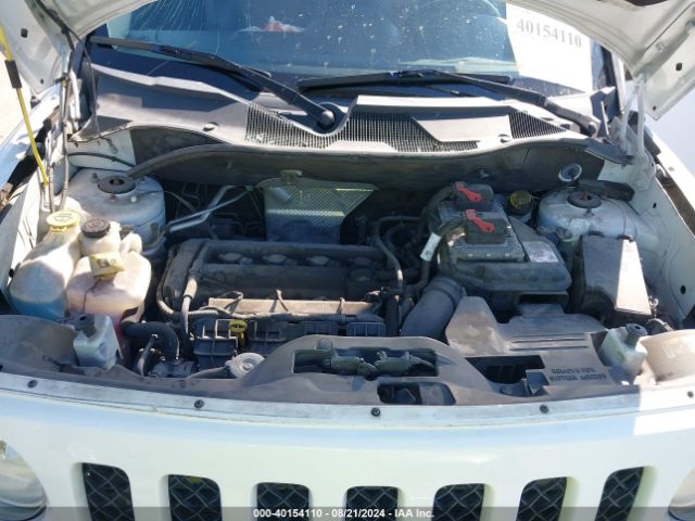 1C4NJPBA3GD775347 Jeep Patriot Sport Se