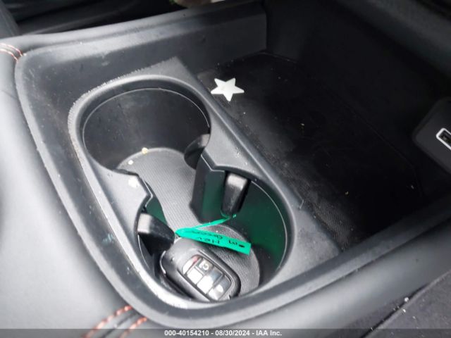 3CZRZ2H57RM755384 Honda HR-V