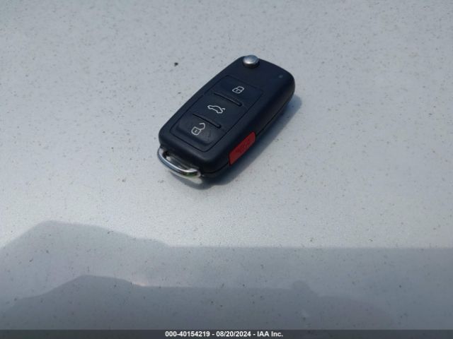 3VWD17AJ9GM403008 Volkswagen Jetta 1.8t Sport