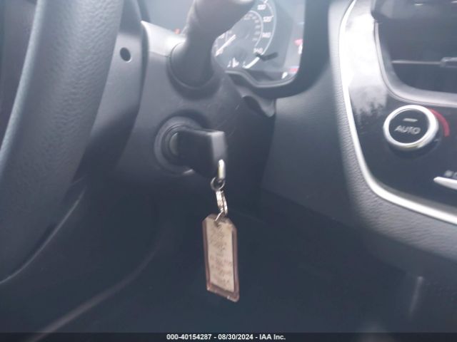 JTDEPMAE1N3027975 Toyota COROLLA LE