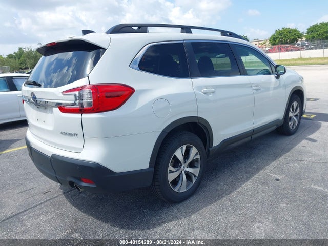 Subaru Ascent Premium 8-passenger 2023 4S4WMACD0P3439836 Image 4