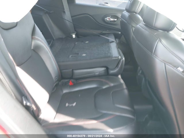 1C4PJMBX9KD240284 Jeep Cherokee Trailhawk 4x4