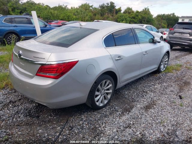 1G4GB5G30GF178628 Buick Lacrosse Leather