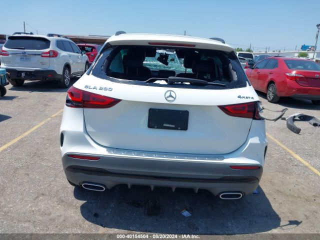 W1N4N4HB5MJ159217 Mercedes-Benz Gla 250 4matic