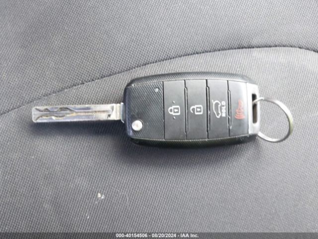 KNDJN2A24F7155264 KIA Soul
