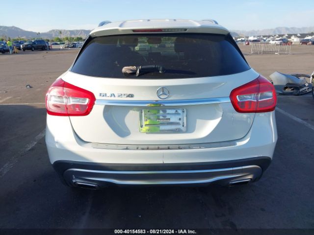 WDCTG4EB5HJ360598 Mercedes-Benz GLA 250