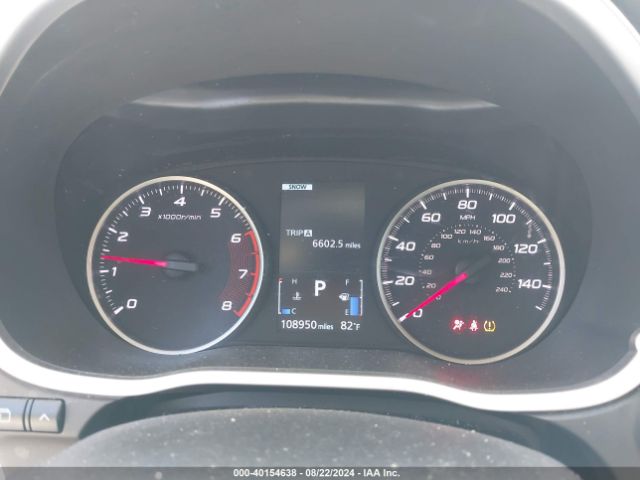 JA4AT3AA4JZ048533 Mitsubishi Eclipse Cross Es