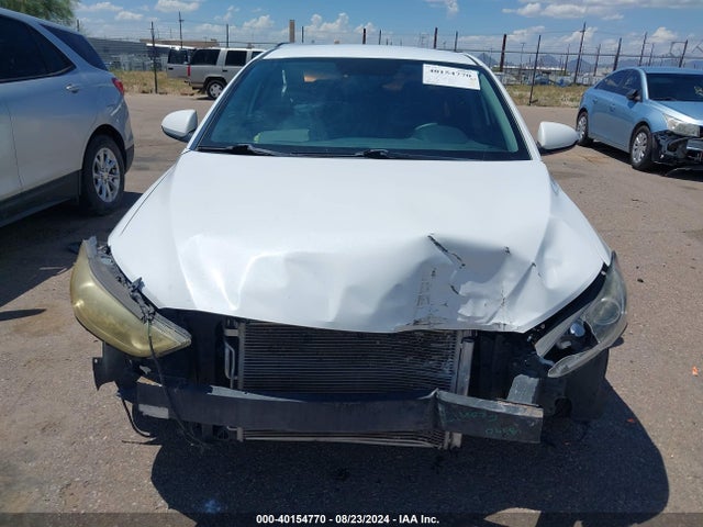 Hyundai ELANTRA SEL 2018 5NPD84LF7JH348044 Image 13
