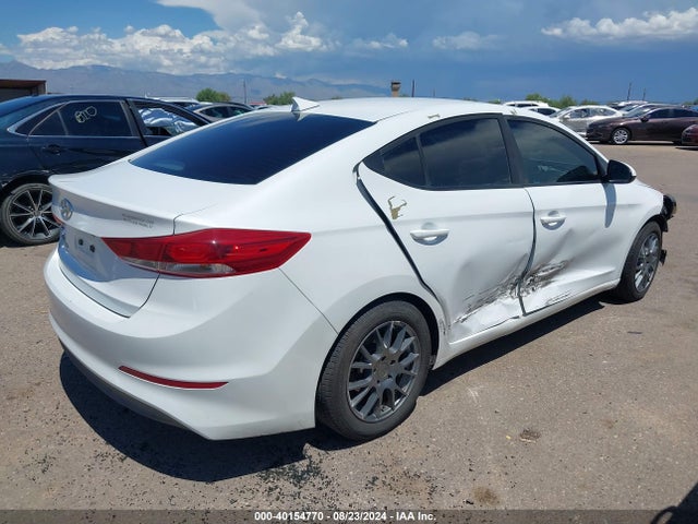 Hyundai ELANTRA SEL 2018 5NPD84LF7JH348044 Image 14