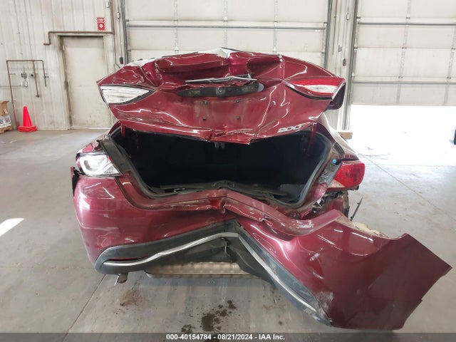 Chrysler 200 Limited 2015 1C3CCCAB8FN655335 Image 17