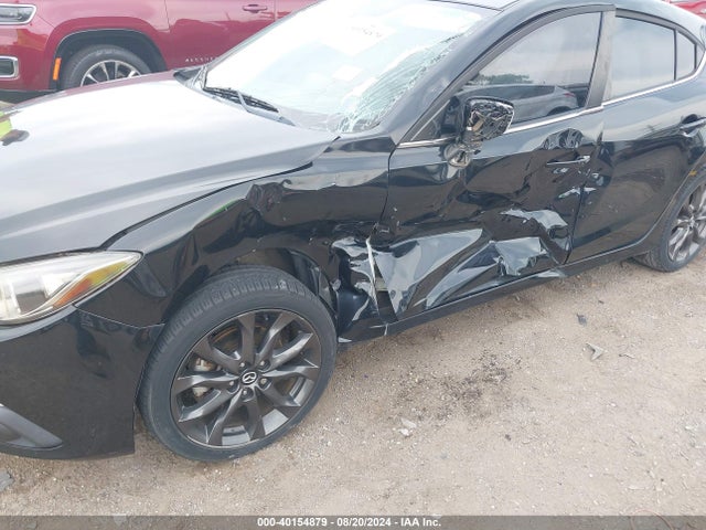 JM1BM1L3XF1239180 Mazda Mazda3 S Touring