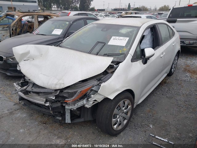 Toyota COROLLA LE 2021 JTDEPMAE8MJ175230 Image 2