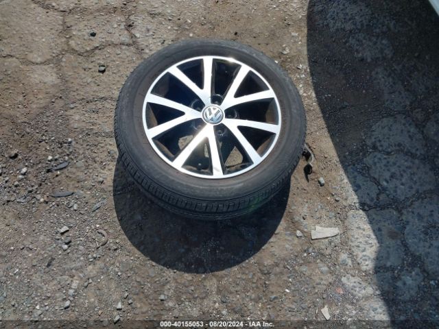 3VWDB7AJ8HM360442 Volkswagen Jetta 1.4t Se