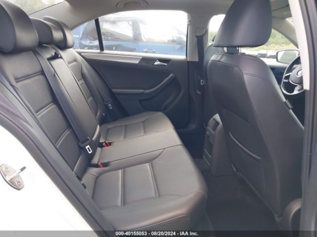 3VWDB7AJ8HM360442 Volkswagen Jetta 1.4t Se