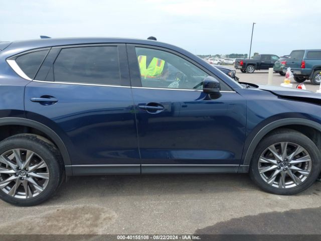 JM3KFBEY3K0555570 Mazda Cx-5 Signature