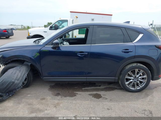 JM3KFBEY3K0555570 Mazda Cx-5 Signature