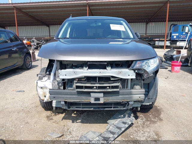 JA4AD3A32HZ010338 Mitsubishi Outlander Se/sel