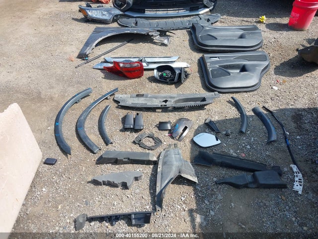 JA4AD3A32HZ010338 Mitsubishi Outlander Se/sel