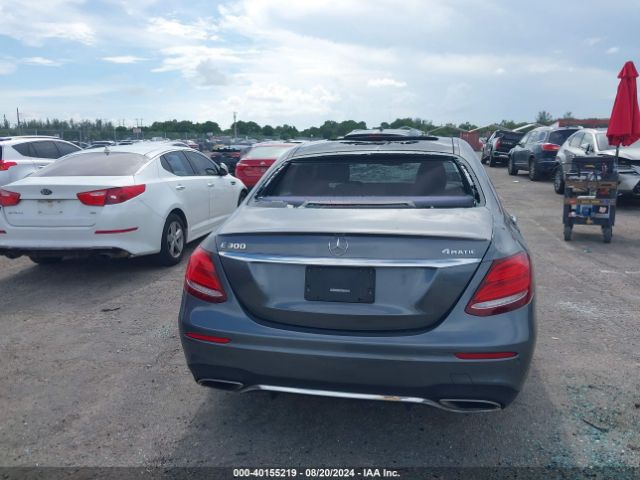 WDDZF4KB7HA159959 Mercedes-Benz E 300 4matic