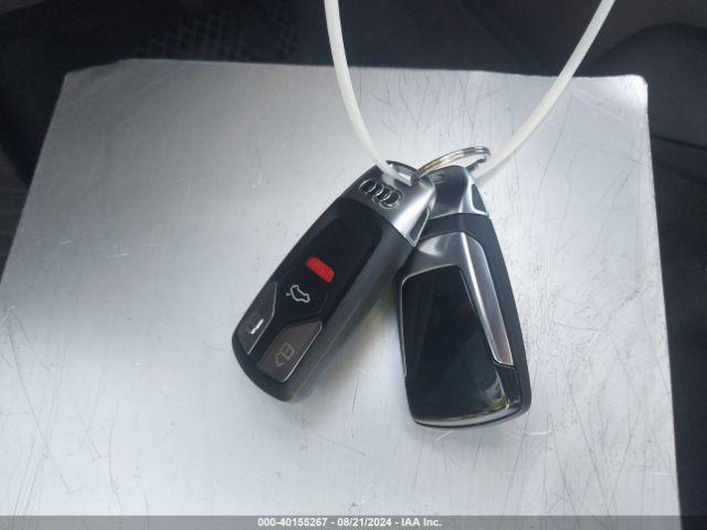 WA1LHAF78JD044431 Audi Q7 2.0t Premium