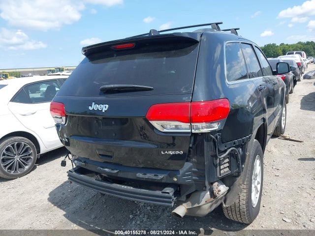 1C4RJFAG8JC319875 Jeep Grand Cherokee Laredo E 4x4