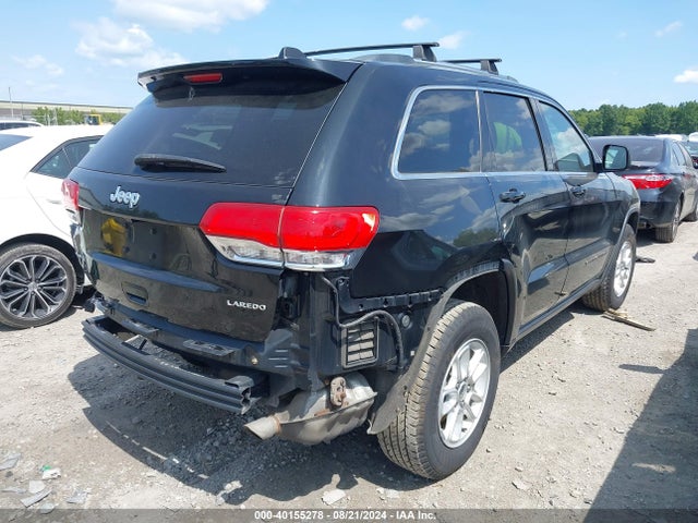 1C4RJFAG8JC319875 Jeep Grand Cherokee Laredo E 4x4