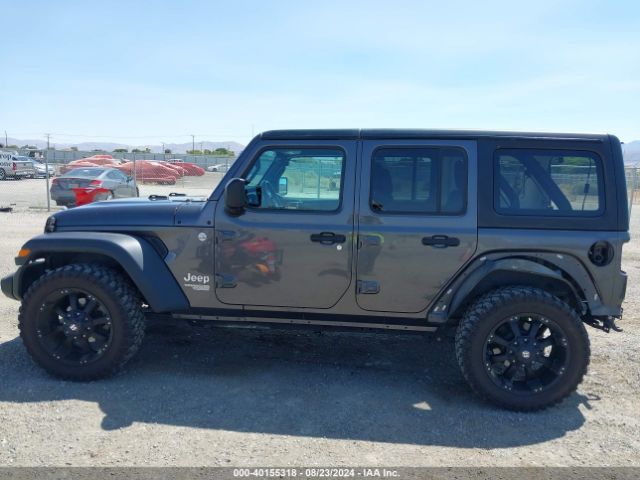 1C4HJXDG7JW123499 Jeep Wrangler Unlimited Sport S 4x4