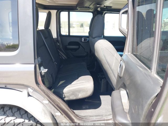 1C4HJXDG7JW123499 Jeep Wrangler Unlimited Sport S 4x4