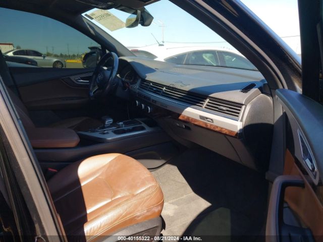 WA1LHAF77HD045029 Audi Q7 2.0t Premium