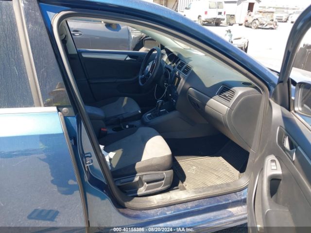 3VW2B7AJ3HM386857 Volkswagen Jetta 1.4t S