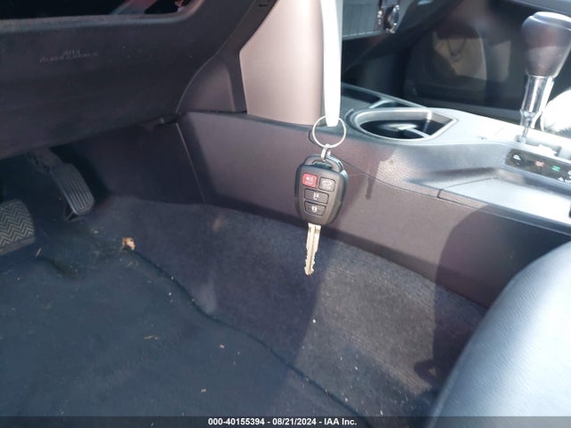 Toyota Rav4 Xle 2017 2T3WFREVXHW373555 Image 11