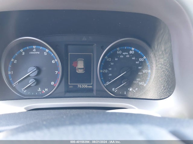 Toyota Rav4 Xle 2017 2T3WFREVXHW373555 Image 15