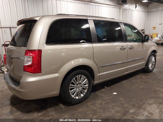 2C4RC1CG7GR188433 Chrysler Town & Country Touring-l Anniversary Edition