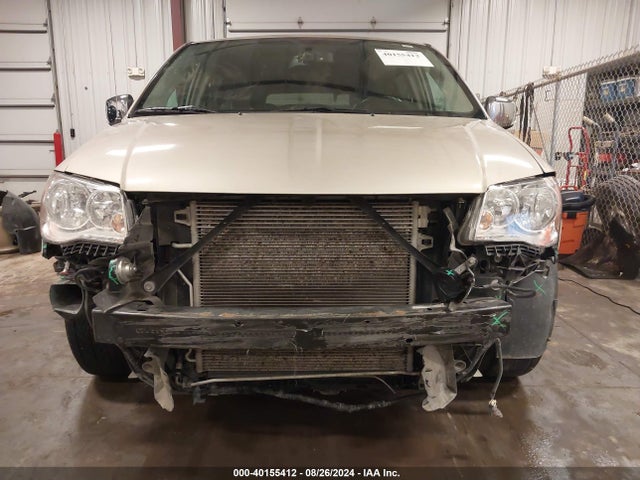 2C4RC1CG7GR188433 Chrysler Town & Country Touring-l Anniversary Edition