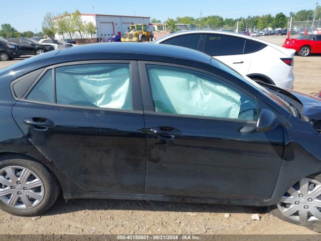 3KPA24AD2PE553886 KIA RIO LX