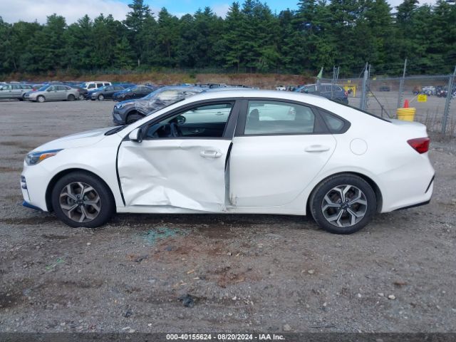 3KPF24AD6ME282008 KIA Forte Lxs