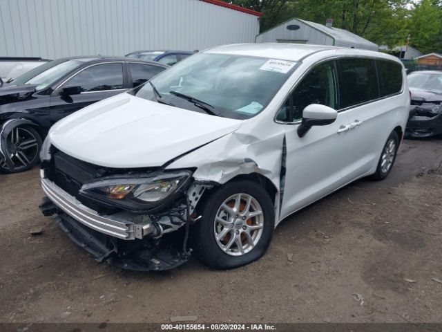 2C4RC1CG6NR215568 Chrysler Voyager Lx