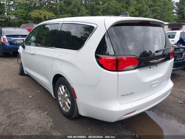 2C4RC1CG6NR215568 Chrysler Voyager Lx