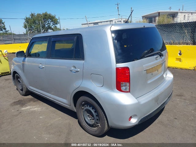 JTLZE4FE1EJ058871 Scion XB