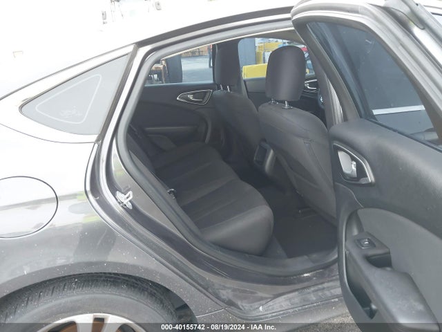 1C3CCCAB2FN735326 Chrysler 200 Limited