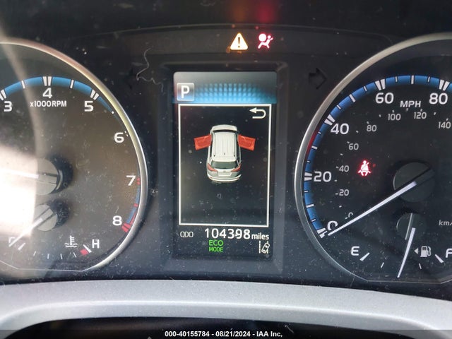 Toyota RAV4 LE 2018 2T3BFREV9JW706431 Image 15