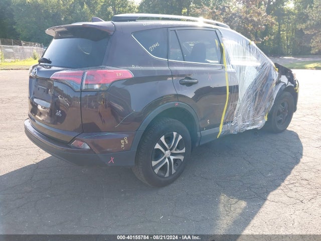 Toyota RAV4 LE 2018 2T3BFREV9JW706431 Image 4
