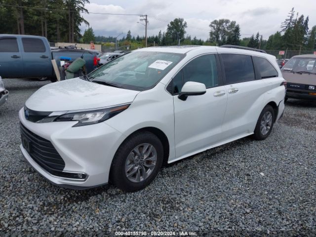 5TDYSKFC5NS056949 Toyota SIENNA XLE