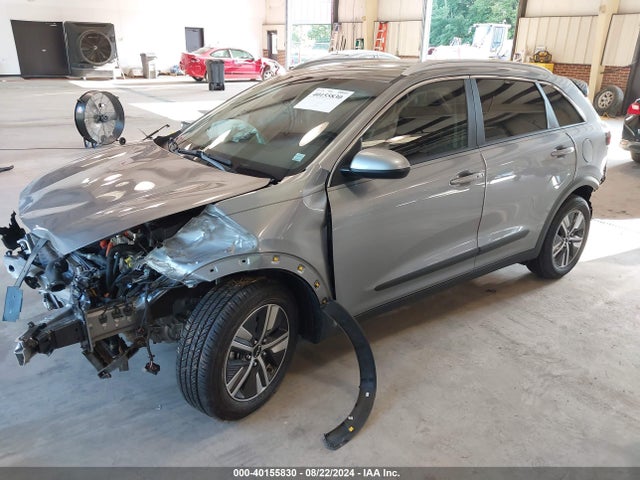 KIA Niro Lxs 2022 KNDCB3LC0N5537105 Image 2