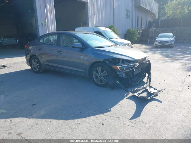 2018 5NPD84LF3JH268501 main image