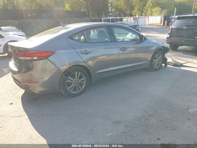 Hyundai ELANTRA SEL 2018 5NPD84LF3JH268501 Image 4
