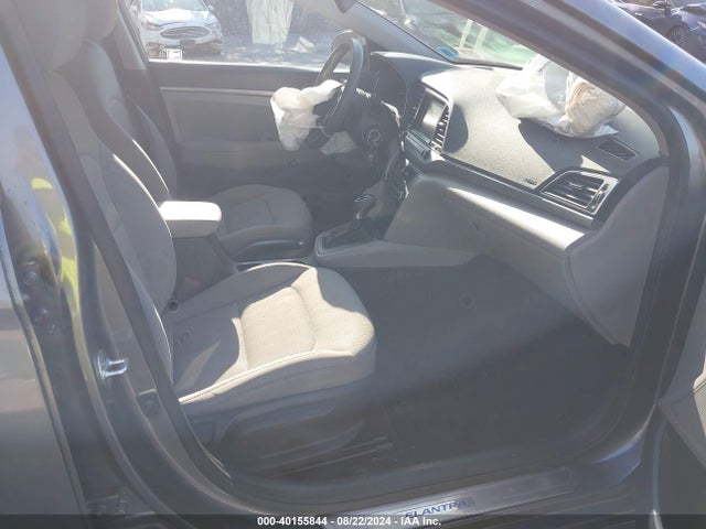 Hyundai ELANTRA SEL 2018 5NPD84LF3JH268501 Image 5